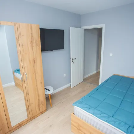 Balkan Tower Deluxe Ultra Gabrovo