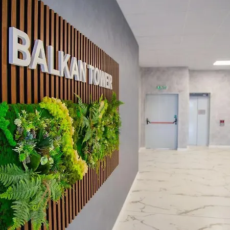 Balkan Tower Deluxe Ultra Apartment *