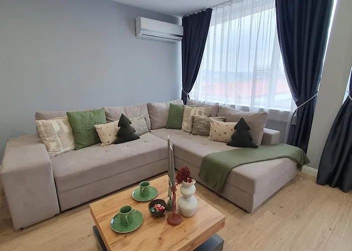 Balkan Tower Deluxe Ultra * Gabrovo