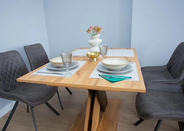 Balkan Tower Deluxe Ultra