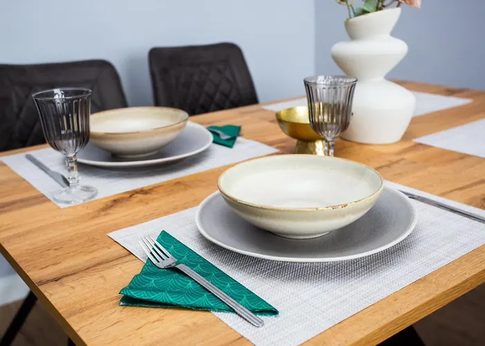 Balkan Tower Deluxe Ultra *