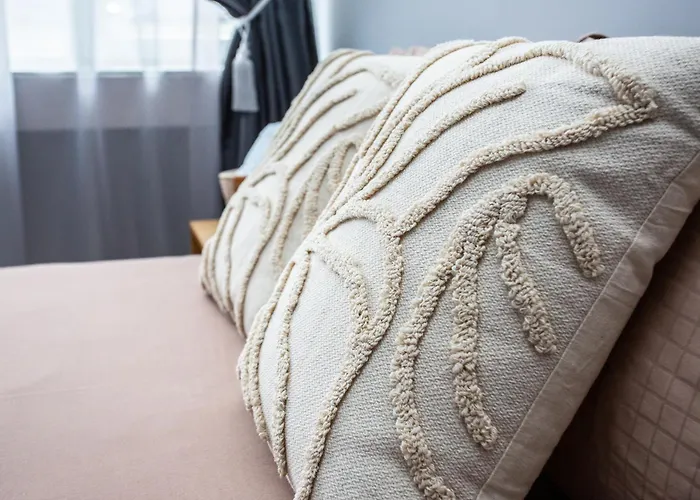 Balkan Tower Deluxe Ultra