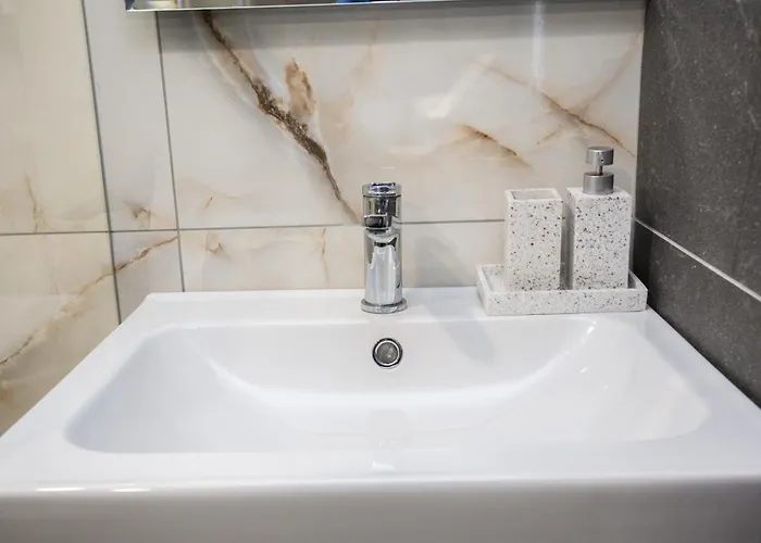 Balkan Tower Deluxe Ultra Apartamento *